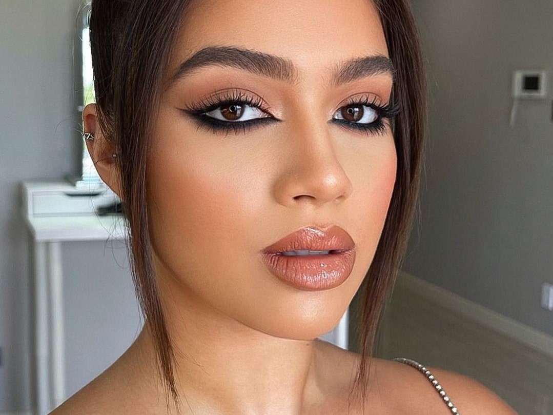 classic cat-eye eyeliner