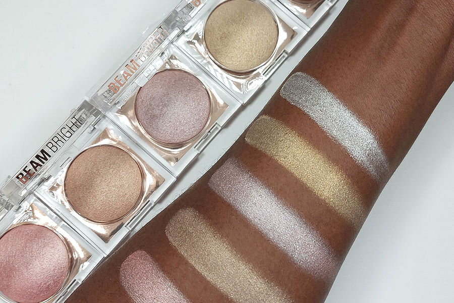 highlighter makeup glow